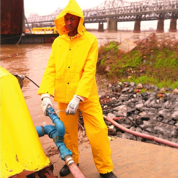 MCR Safety 2003FX3 Classic PVC/Polyester 3-Piece Rainsuit, Yellow, 3X-Large - Picture 4 of 6